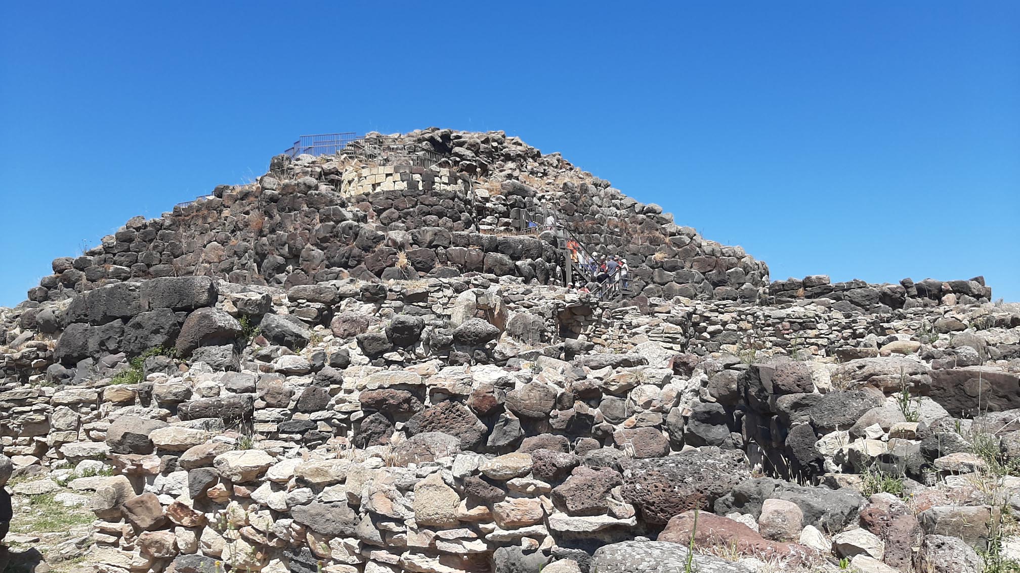 Cover image for A Journey Through Time: The Nuragic Royal Palace of Barumini